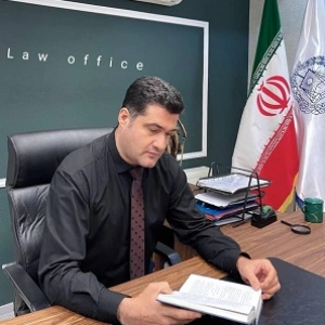 حامد فراهانی، بهترین وکیل پایه یک دادگستری در اراک