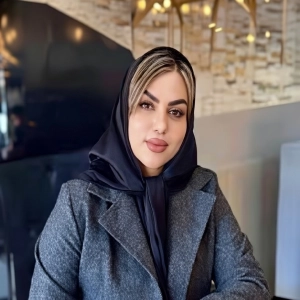 سپیده صادقی - بهترین وکیل فولادشهر