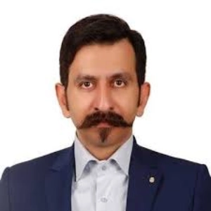 فرزاد قاسمی - بهترین وکیل جرائم رایانه ای در تهران