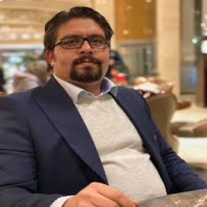 مجتبی خواجویی گسمونی - بهترین وکیل ارث در بندرعباس