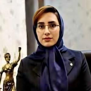 زهرا حق شناس - بهترین وکیل نفقه در اصفهان