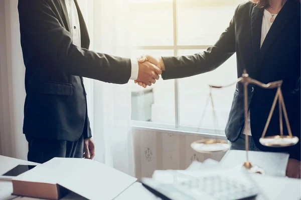 عوامل تاثیرگذار بر حق الوکاله بهترین وکیل پایه یک دادگستری در شهر قدس