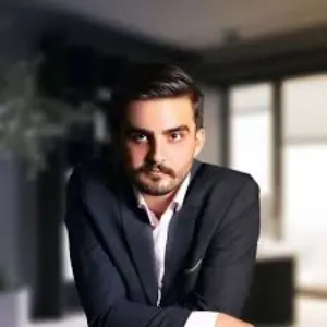 محمد صادقیان بهترین وکیل دعاوی ساختمانی در تهران