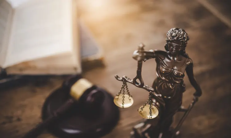 آگاهی از وظایف بهترین وکیل تعزیرات در تهران