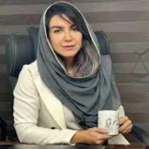 مونا ترابی بهترین وکیل تعزیرات در تهران