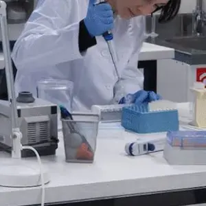 آزمایشگاه DNA پزشکی قانونی زاهدان