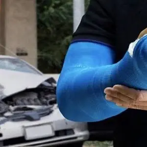پزشکی قانونی معاینه جراحات و آسیب های جسمی خرم آباد